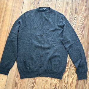 J Crew Men’s Merino Wool V Neck Cardigan Grey Large